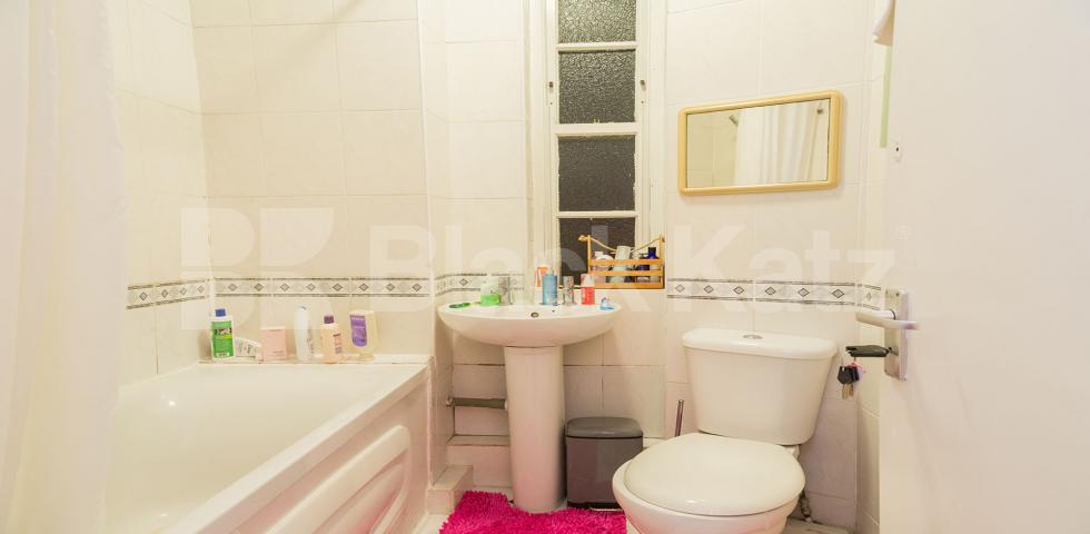 Modern Apartment Clarendon Road, Notting Hill